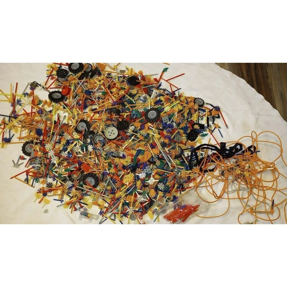 Huge Knex K'nex Classic & Mini Bulk Lot: Rods, Connectors, Panels, Tires,Etc.